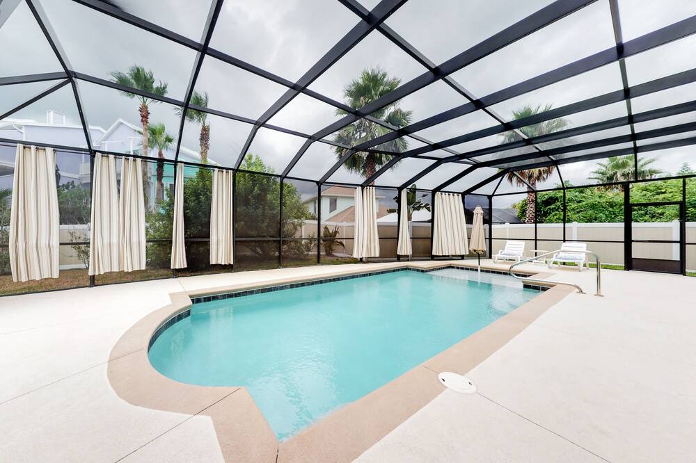 Photo of Others in Avalon by the Sea