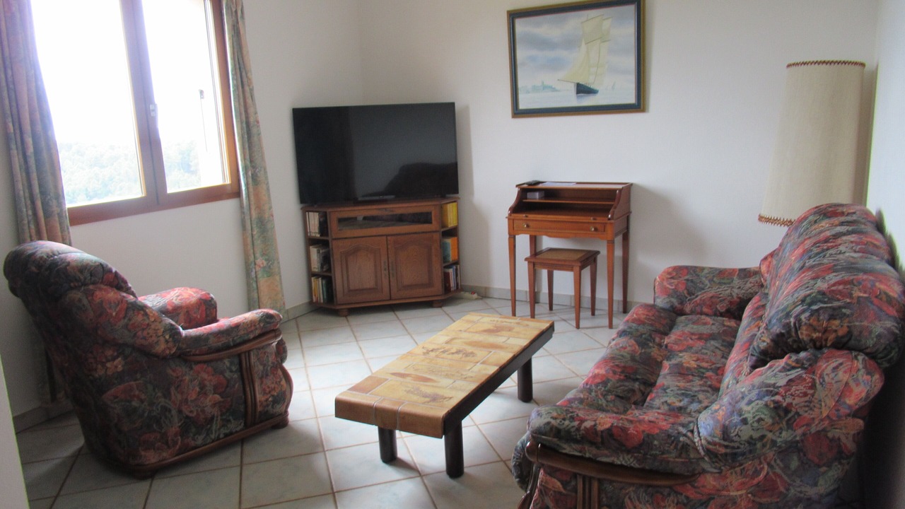 Photo of Livingroom in Planzolles