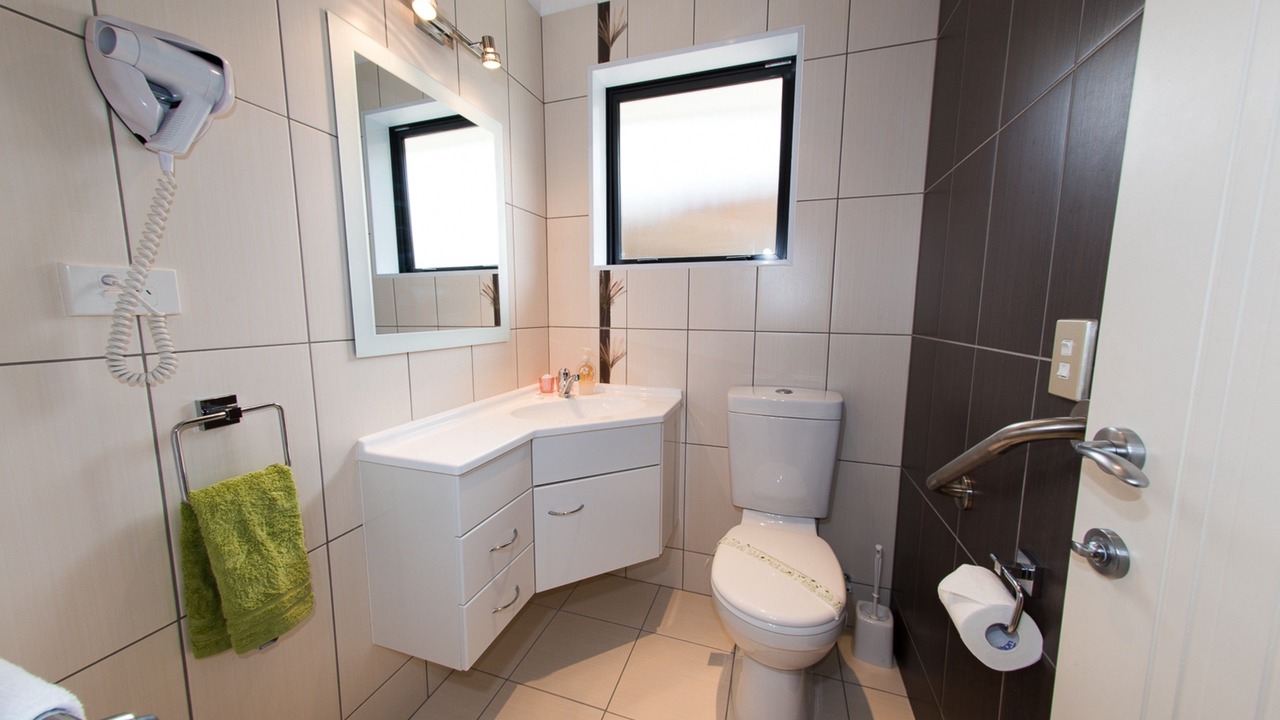 Photo of Bathroom in Omarama