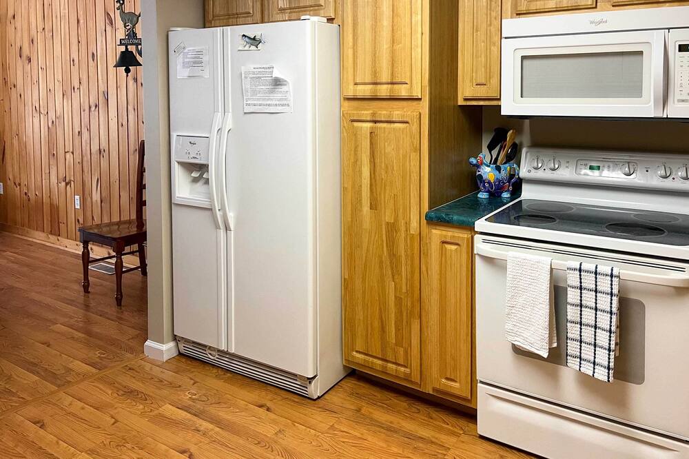 Photo of Kitchen in La Follette