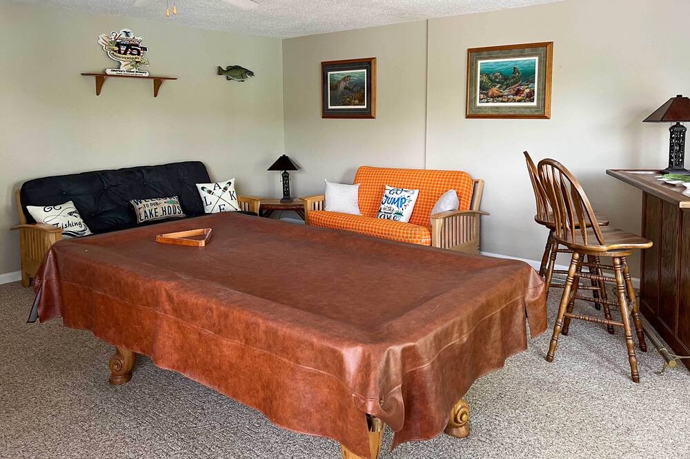 Photo of Bedroom in La Follette