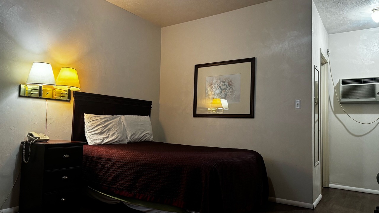 Photo of Bedroom in Uniontown