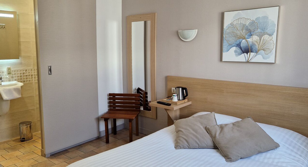 Photo of Bedroom in Fecamp