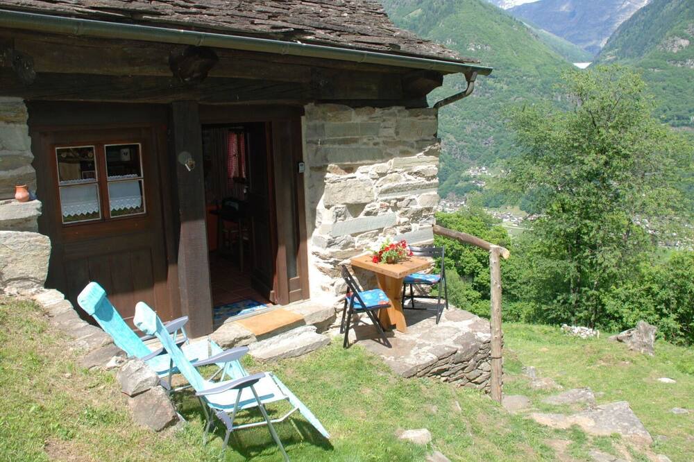 Photo of Others in Semione