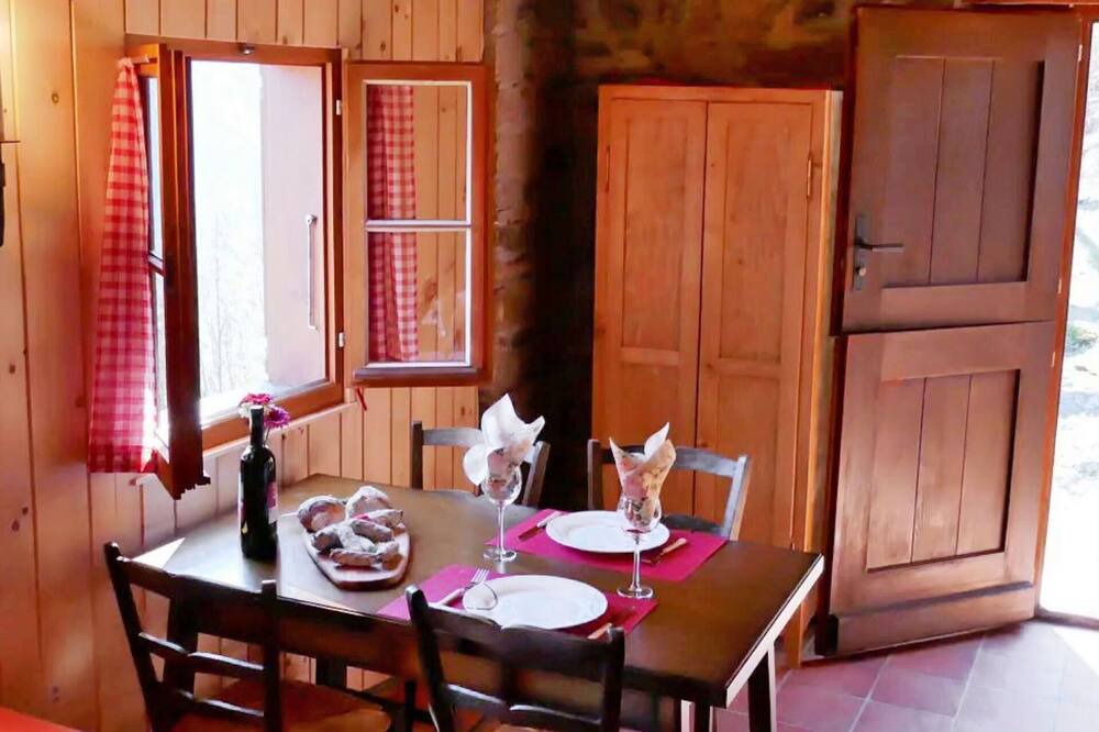 Photo of Bedroom in Semione