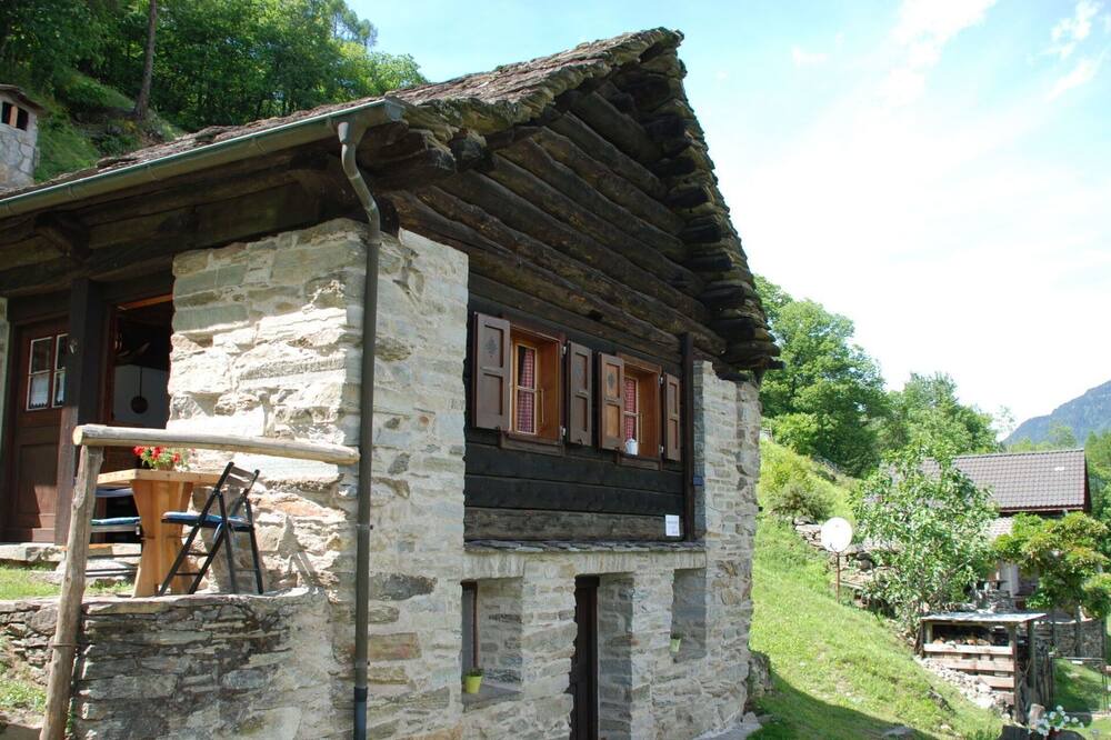 Photo of Others in Semione