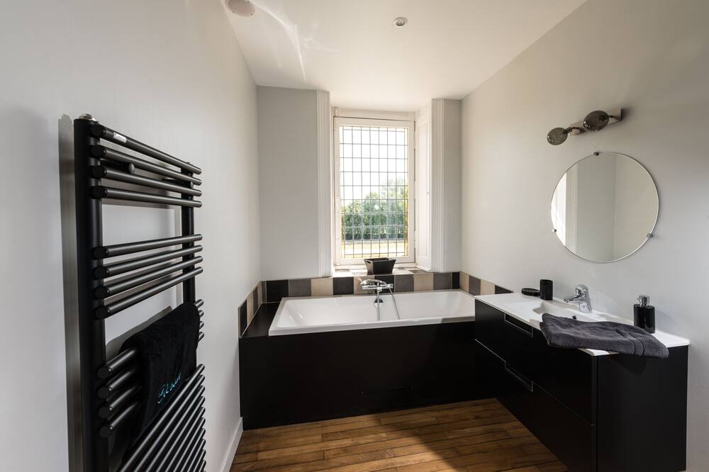 Photo of Bathroom in Campbon