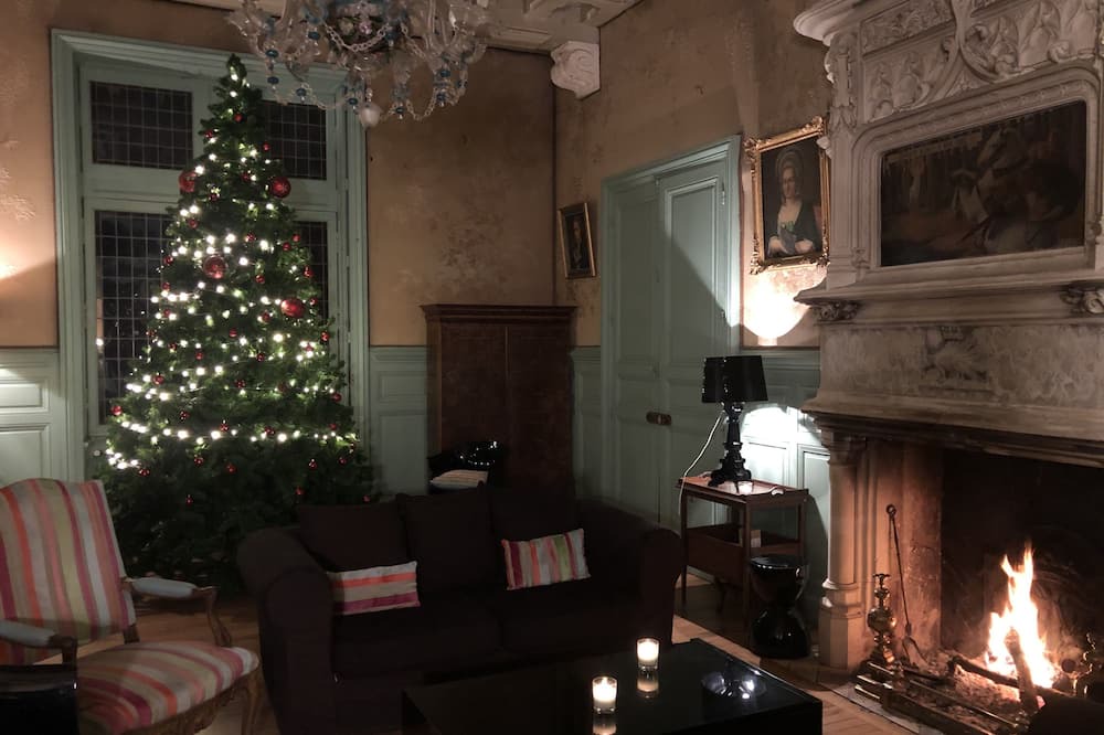 Photo of Livingroom in Campbon