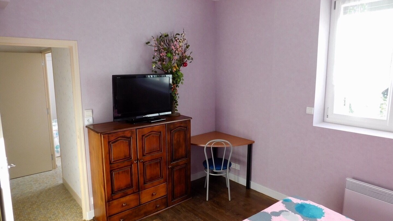 Photo of Bedroom in Naves