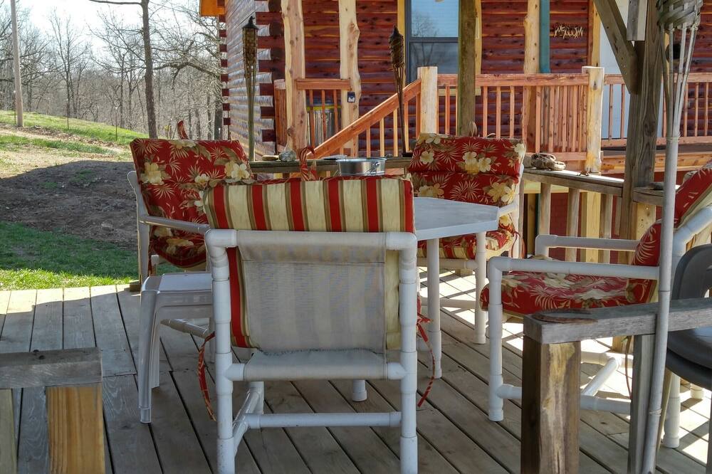Photo of Patio Balcony in Compton