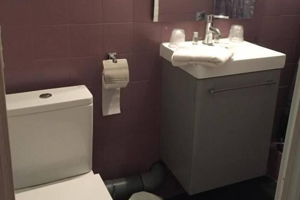 Photo of Bathroom in Le Perthus