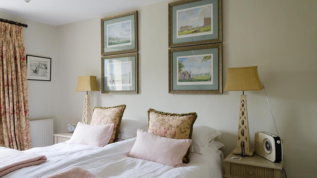 Photo of Bedroom in Bampton