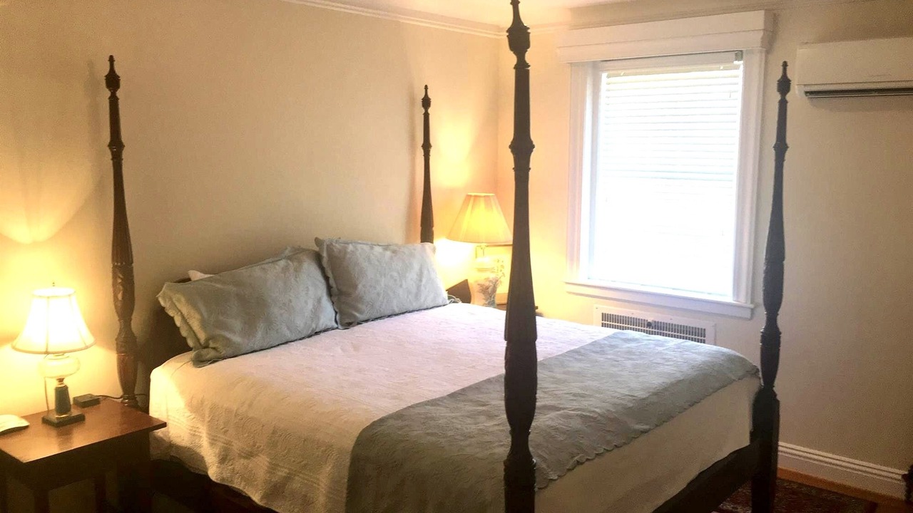 Photo of Bedroom in Yorktown