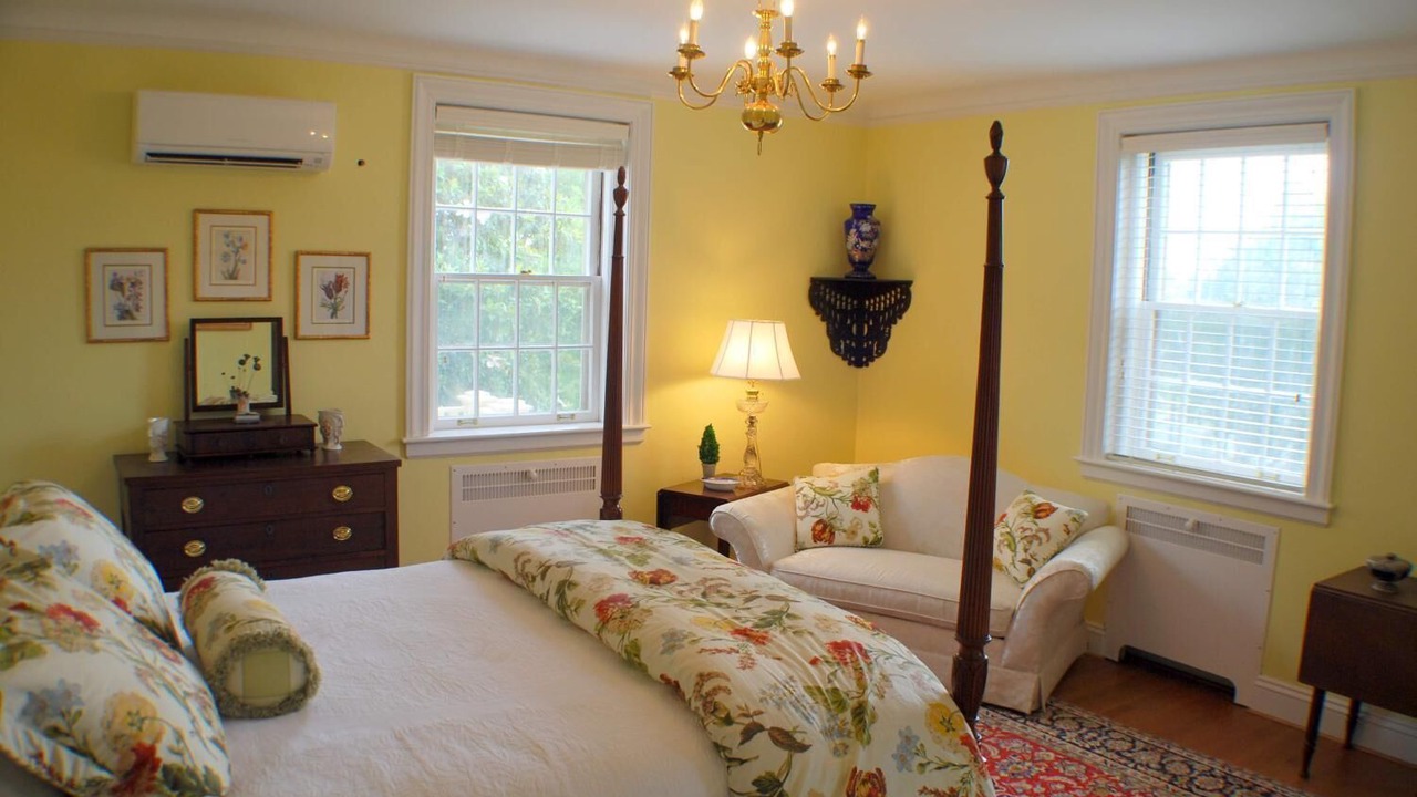 Photo of Others in Yorktown