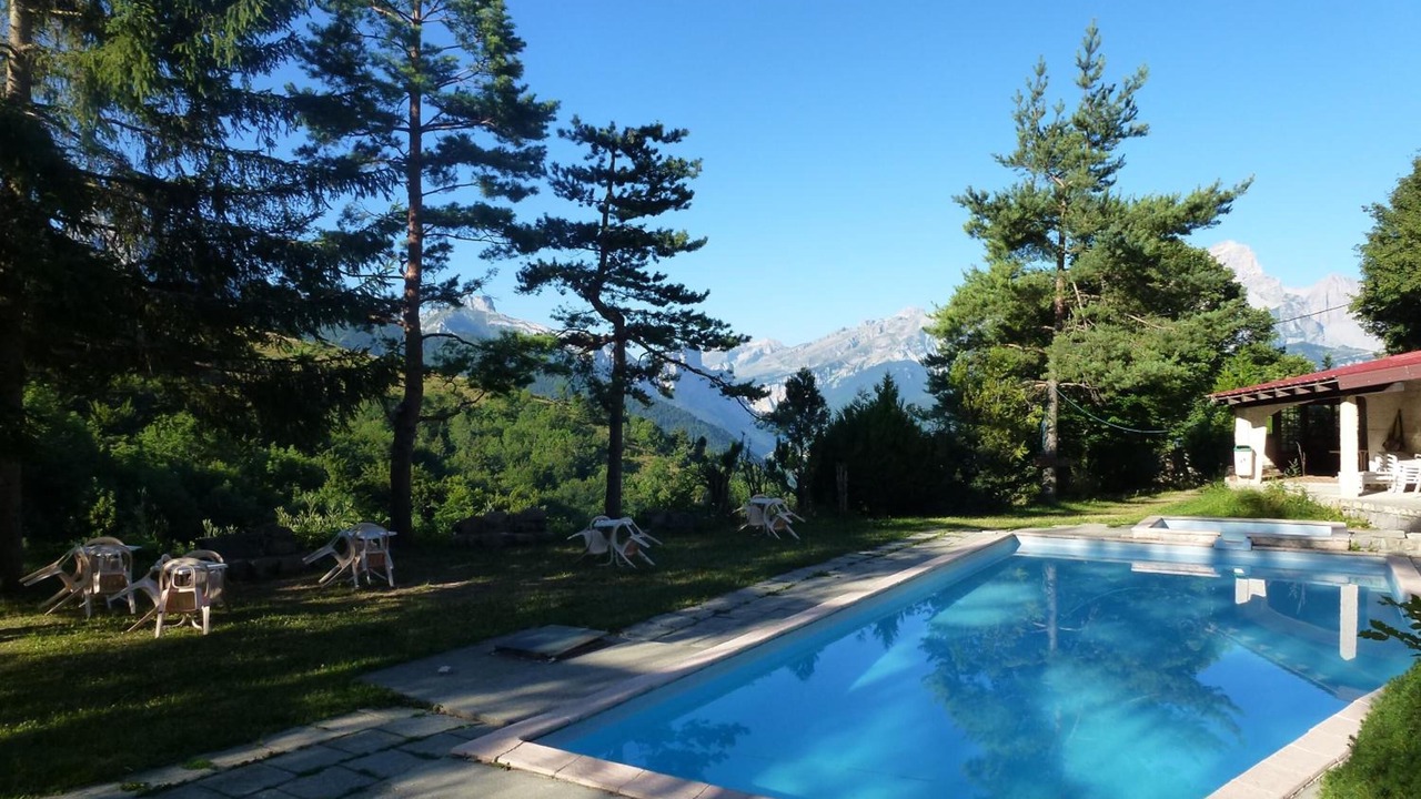 Photo of Outdoor in Corps