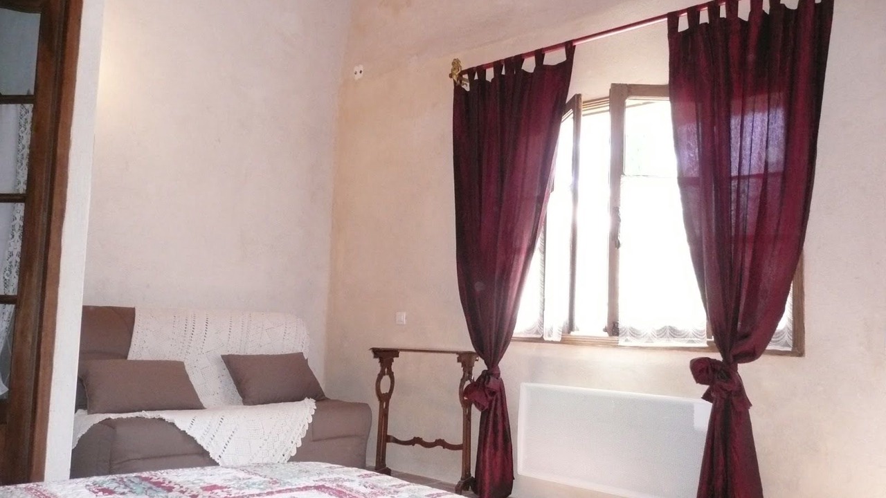 Photo of Bedroom in Saint-Paul-Trois-Chateaux