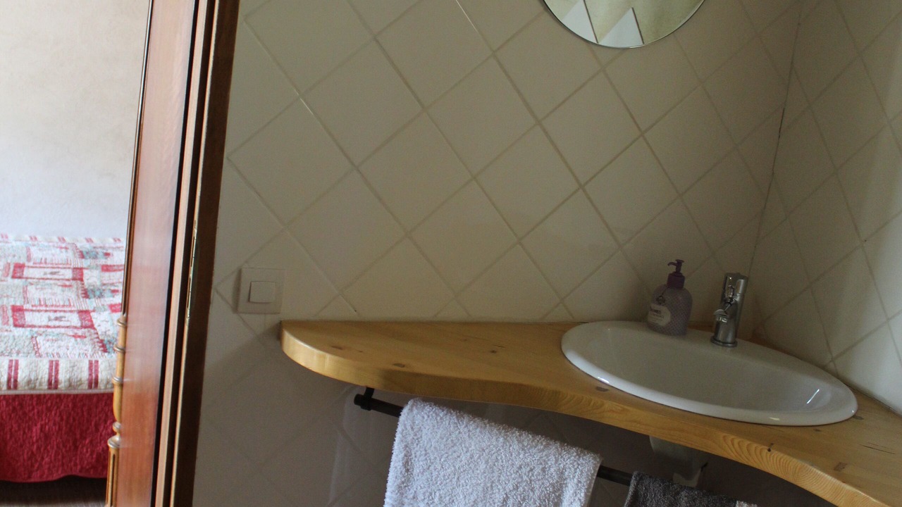 Photo of Bathroom in Saint-Paul-Trois-Chateaux