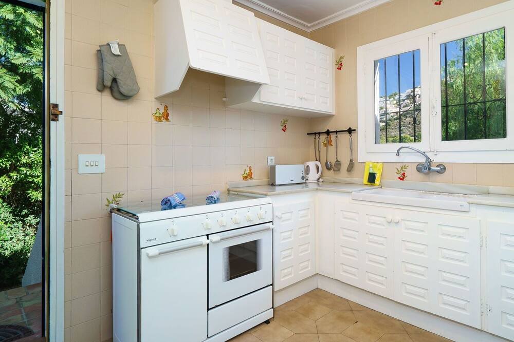 Photo of Bedroom in Arnella