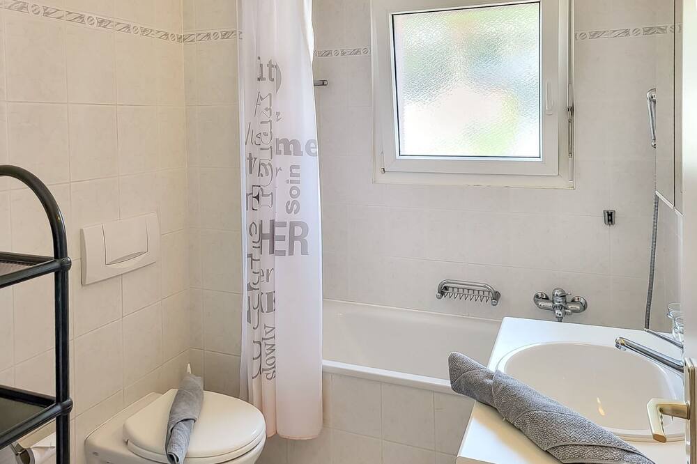 Photo of Bathroom in Caslano