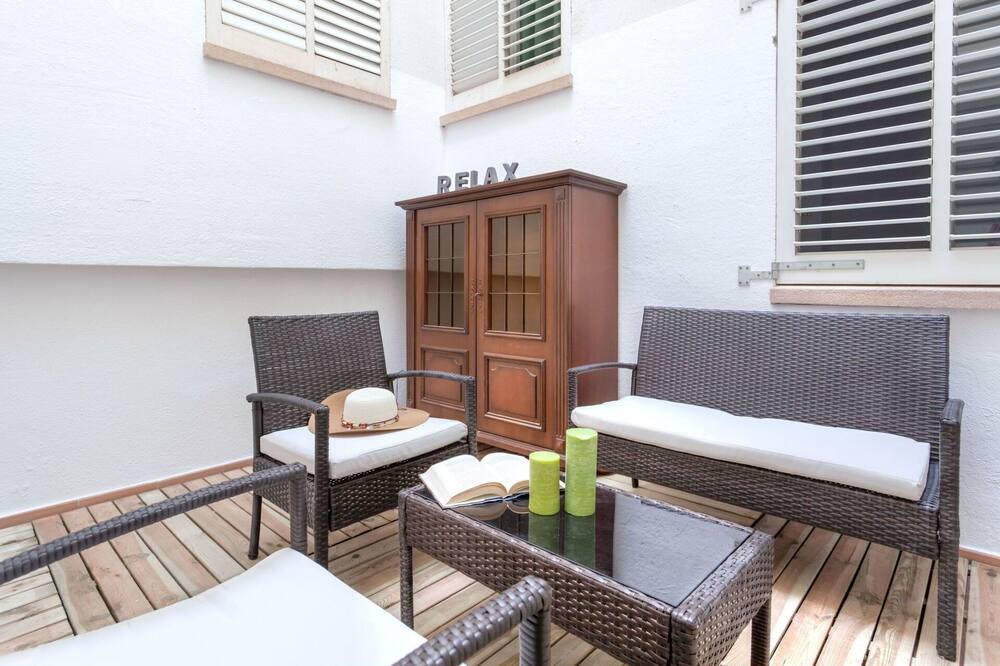 Photo of Patio Balcony in L'Escala