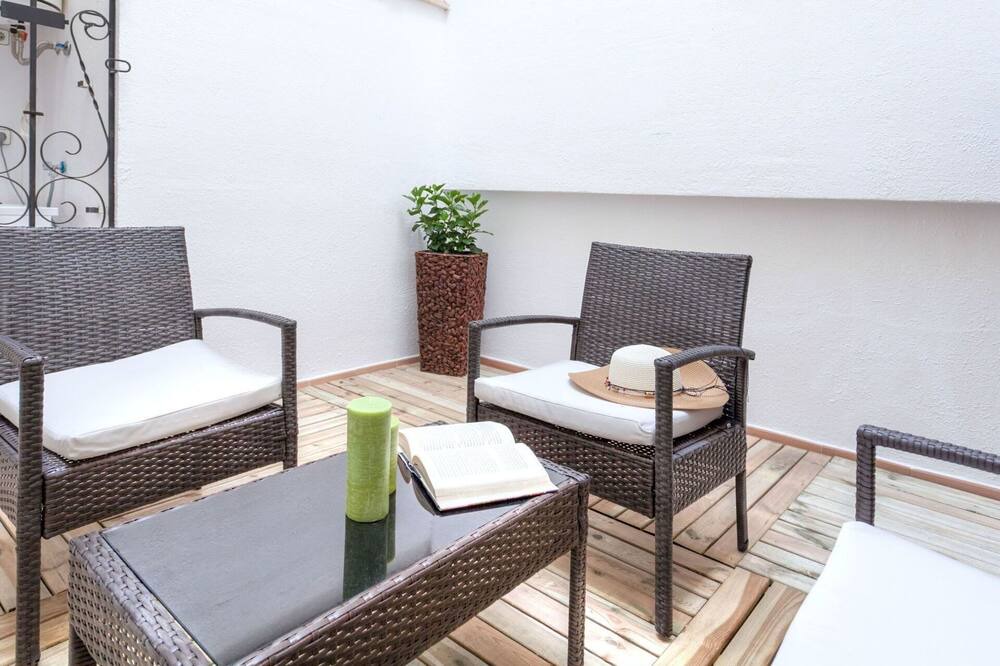 Photo of Patio Balcony in L'Escala