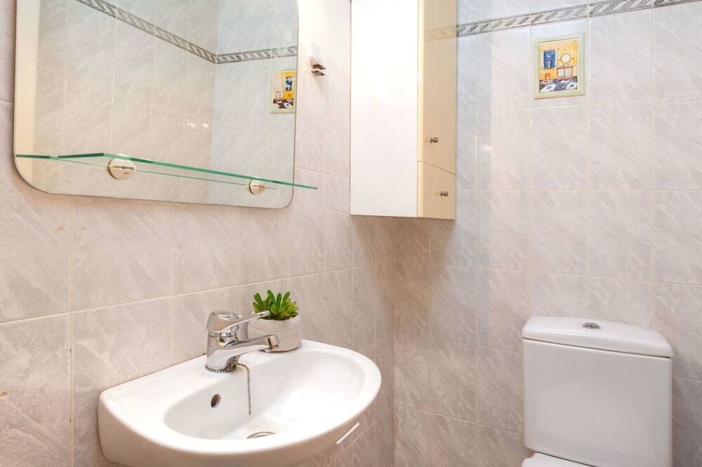 Photo of Bathroom in L'Escala