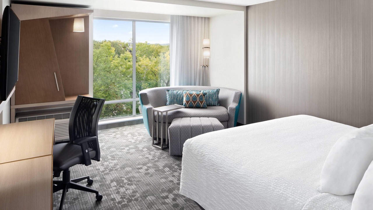 Photo of Bedroom in Troy