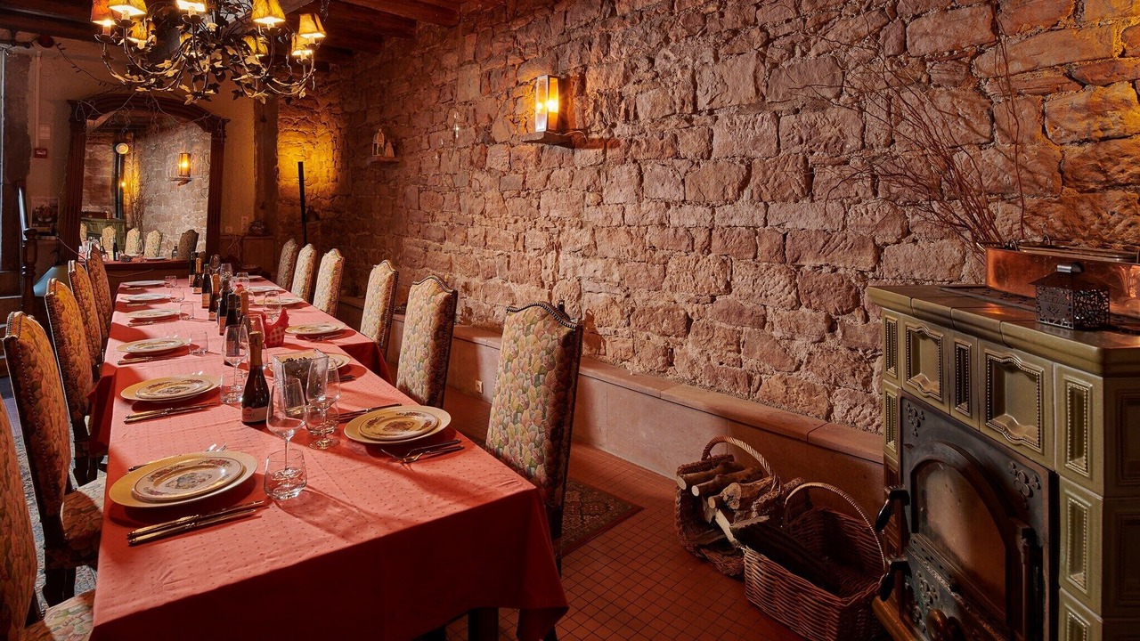 Photo of Others in Rodern