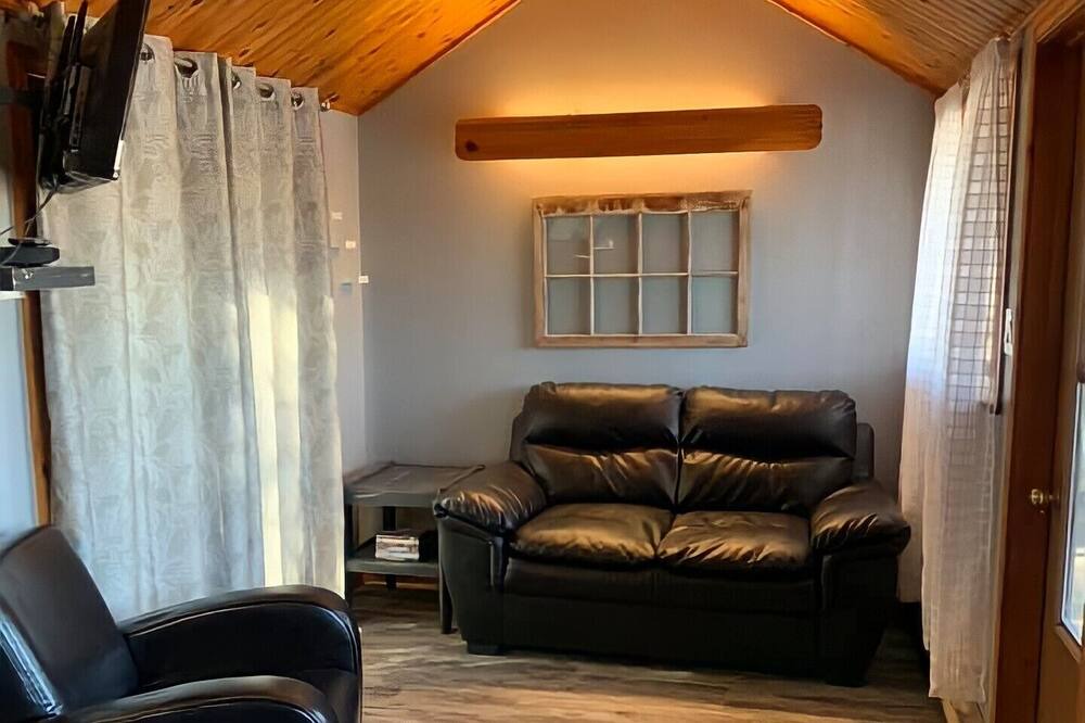 Photo of Livingroom in Otonabee-South Monaghan
