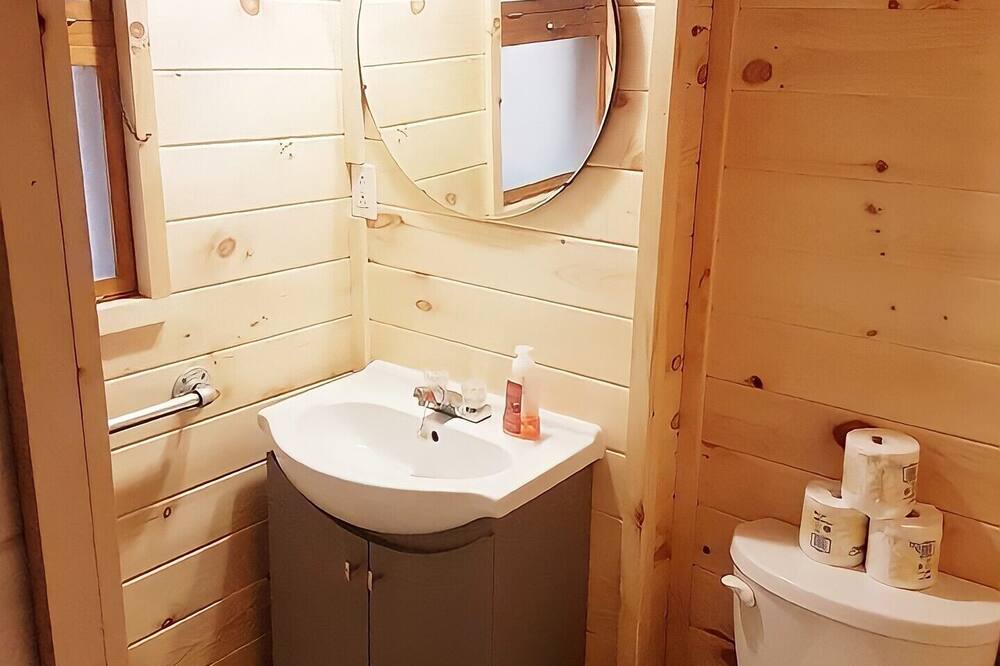 Photo of Bathroom in Otonabee-South Monaghan