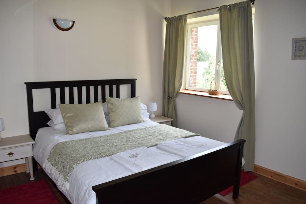 Photo of Bedroom in Le Neufbourg