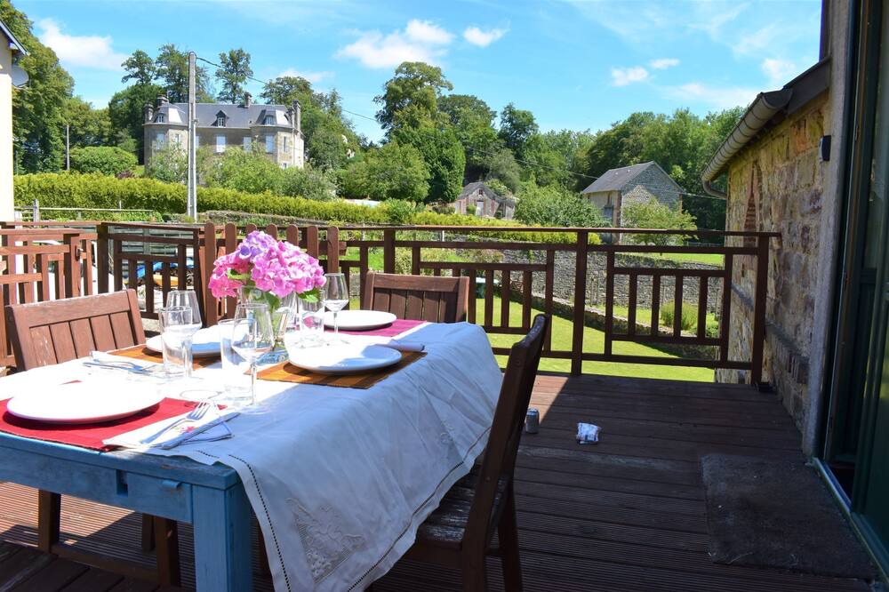 Photo of Patio Balcony in Le Neufbourg