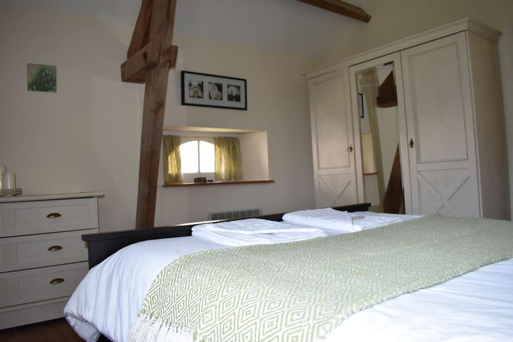 Photo of Bedroom in Le Neufbourg