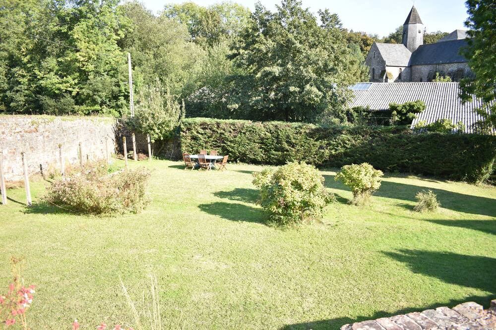 Photo of Others in Le Neufbourg