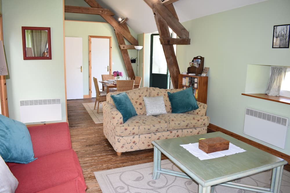 Photo of Livingroom in Le Neufbourg