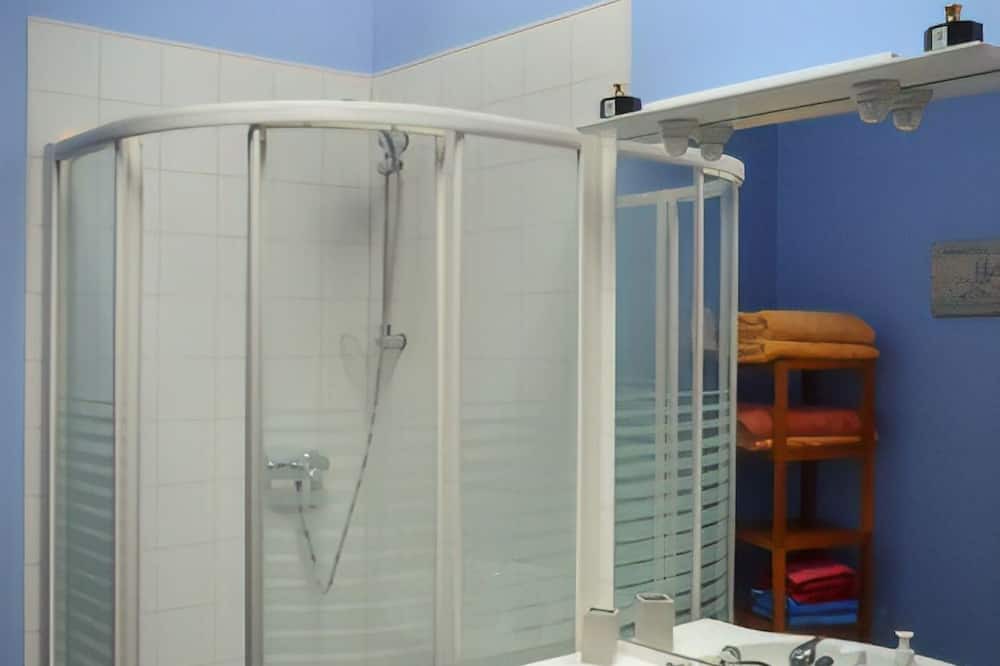 Photo of Bathroom in Le Neufbourg