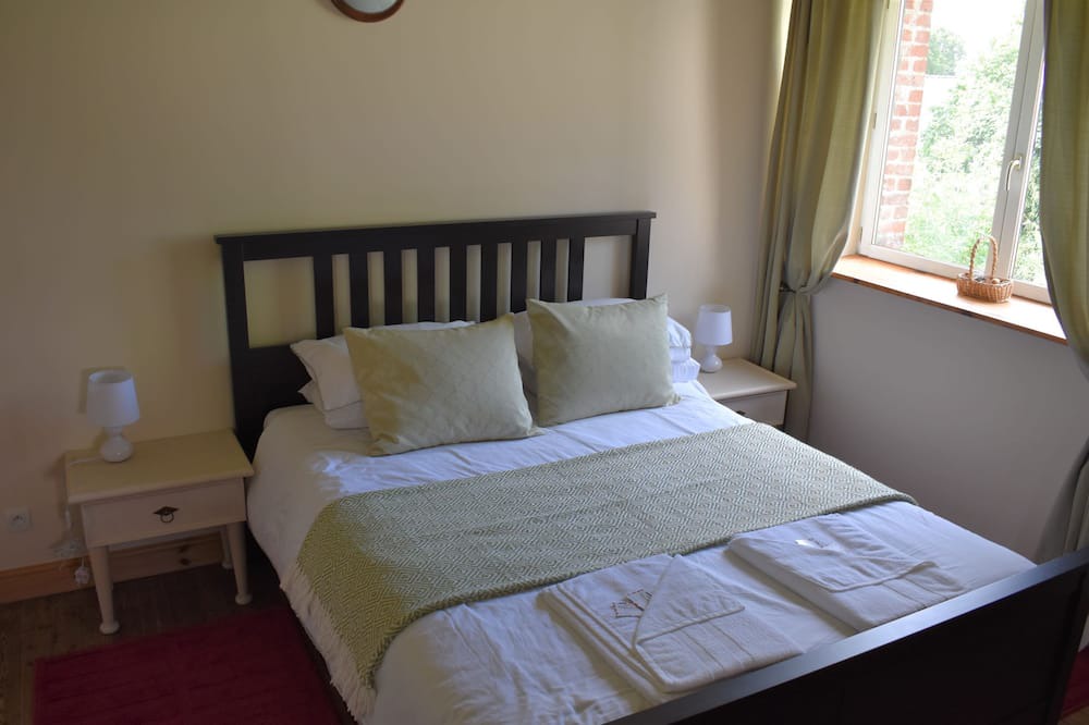 Photo of Bedroom in Le Neufbourg