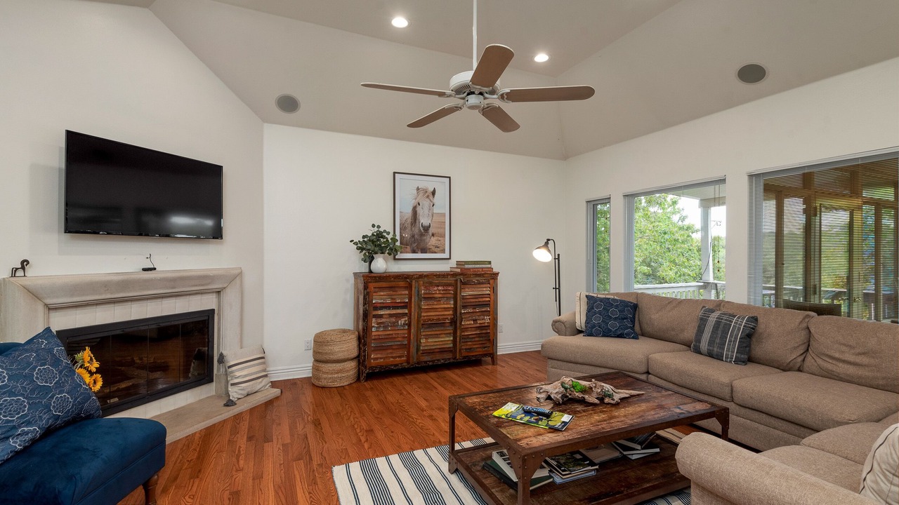 Photo of Livingroom in Bella Vista