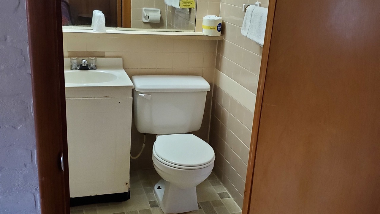 Photo of Bathroom in Hart