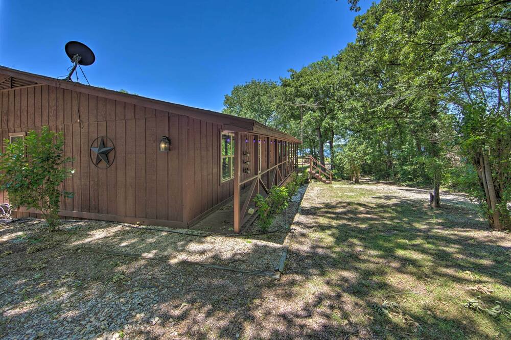 Photo of Outdoor in Log Cabin