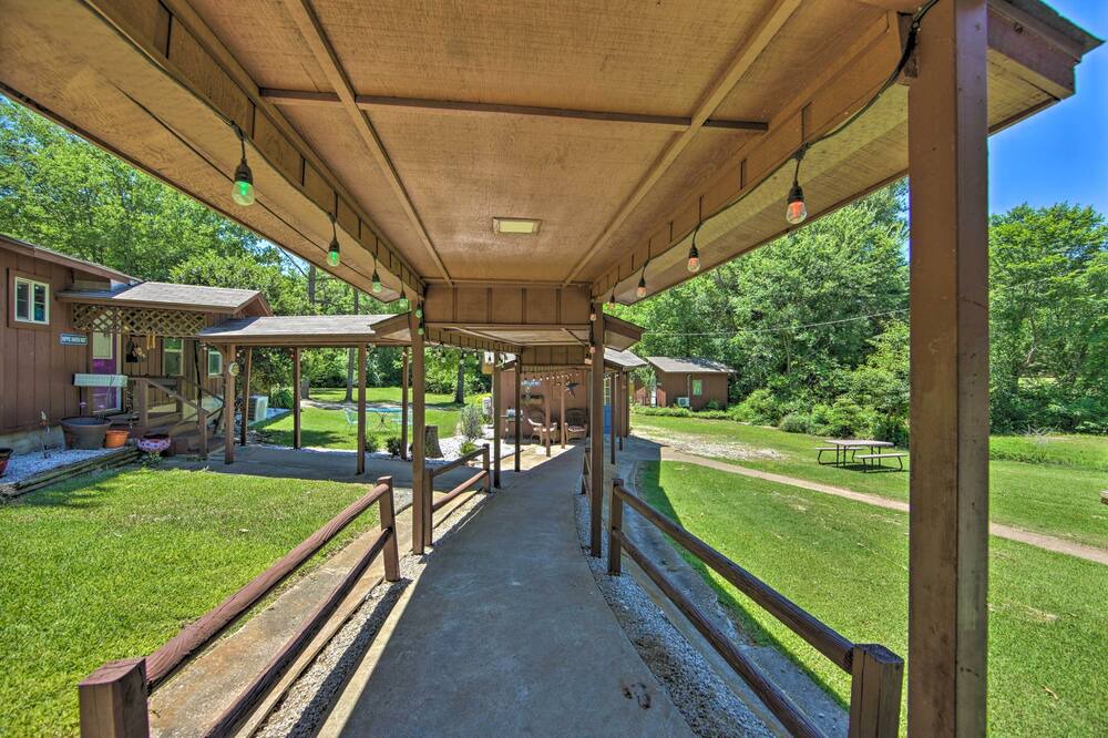 Photo of Outdoor in Log Cabin