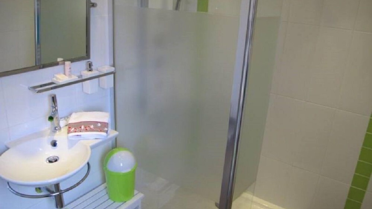 Photo of Bathroom in Le Pellerin