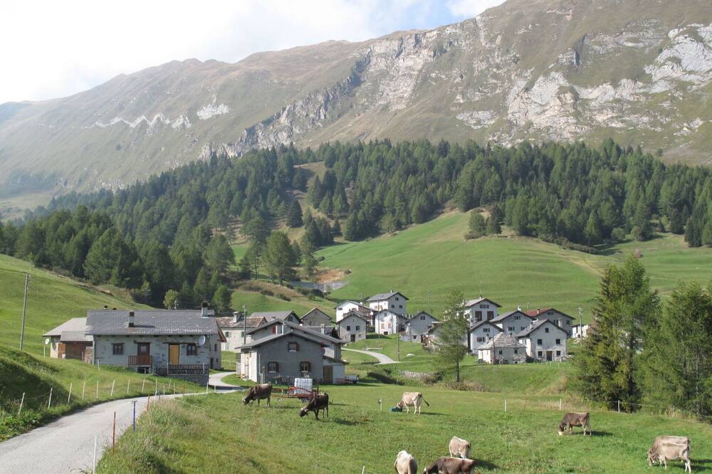 Photo of Outdoor in Olivone