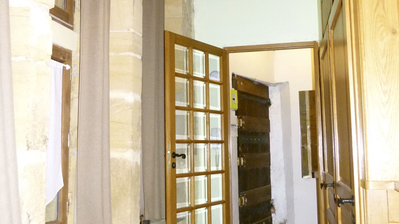 Photo of Others in Old Lyon