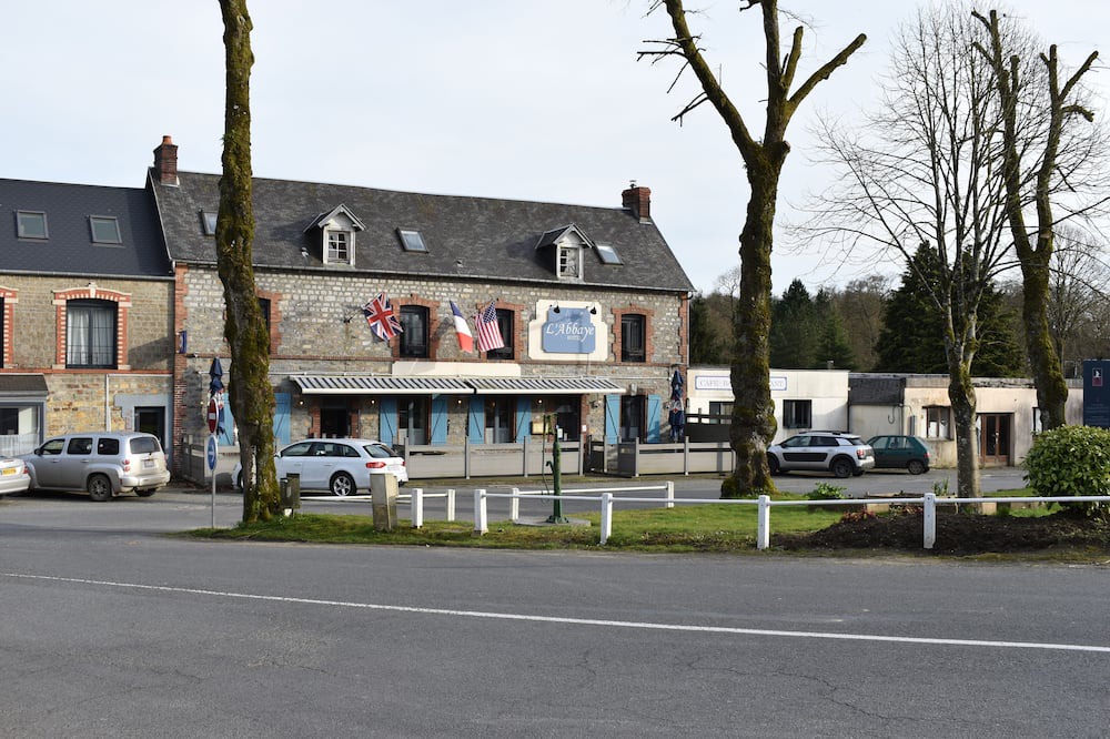 Photo of Others in Le Neufbourg