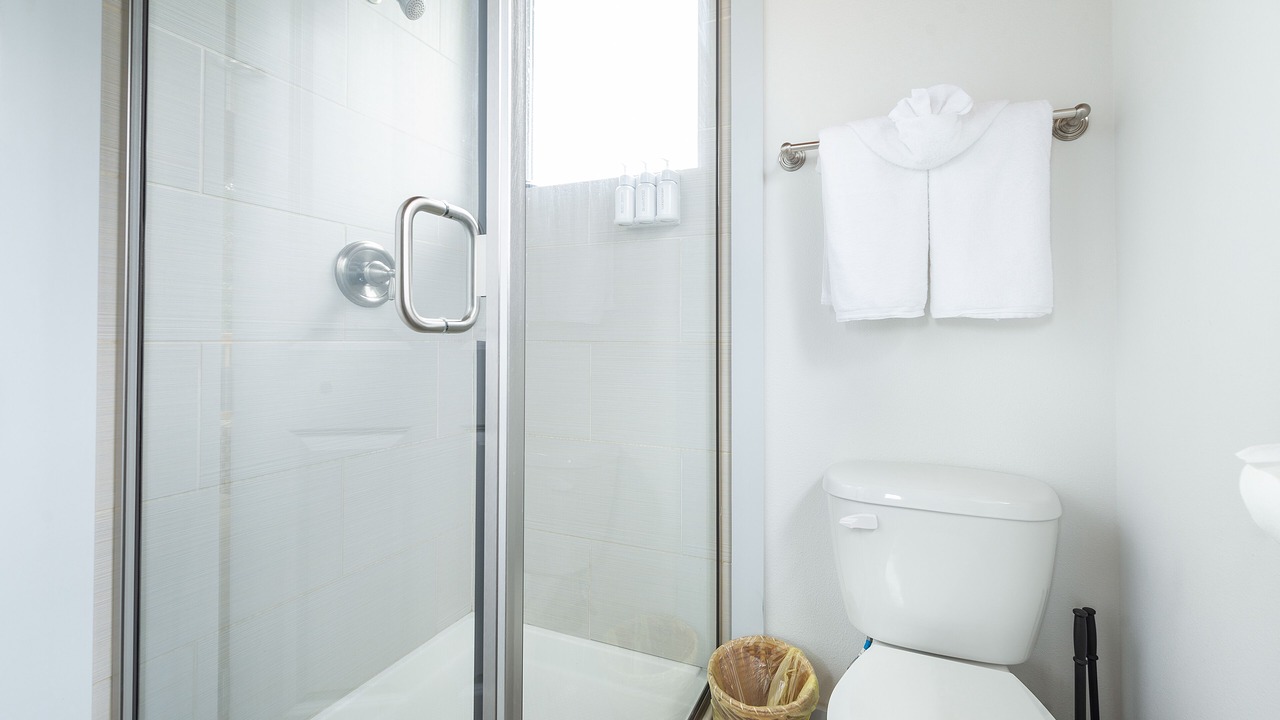 Photo of Bathroom in Ocean Shores