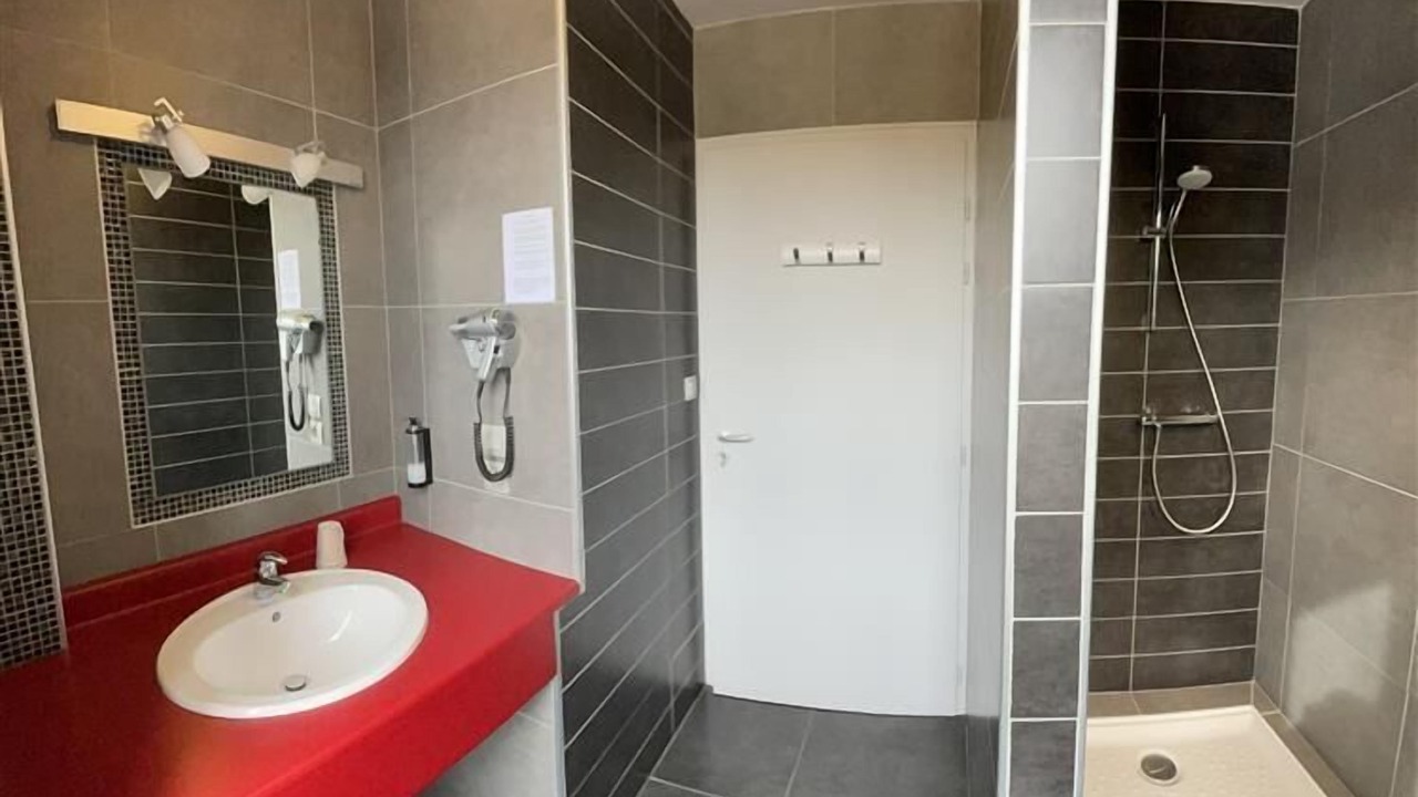 Photo of Bathroom in Saint-Jean-le-Vieux