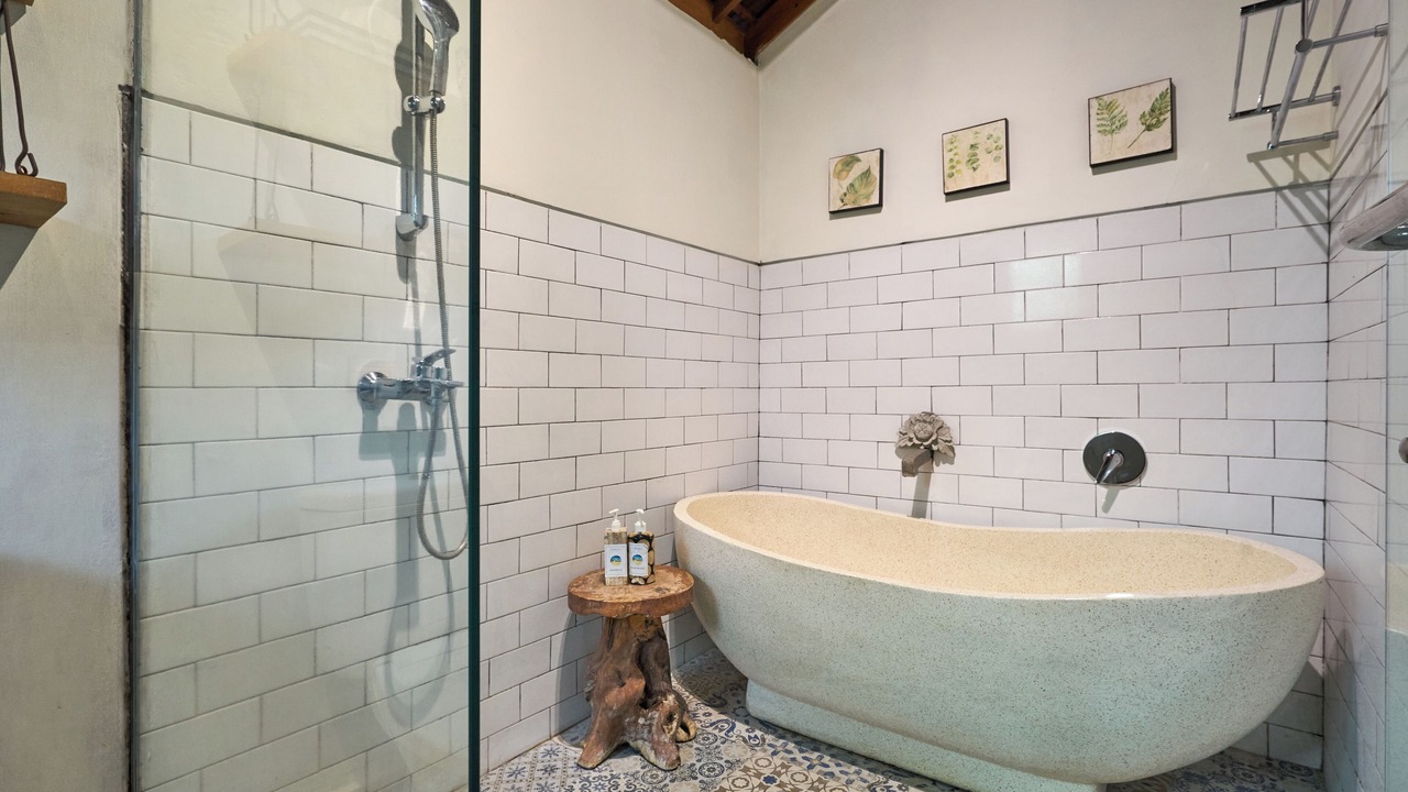 Photo of Bathroom in Pererenan