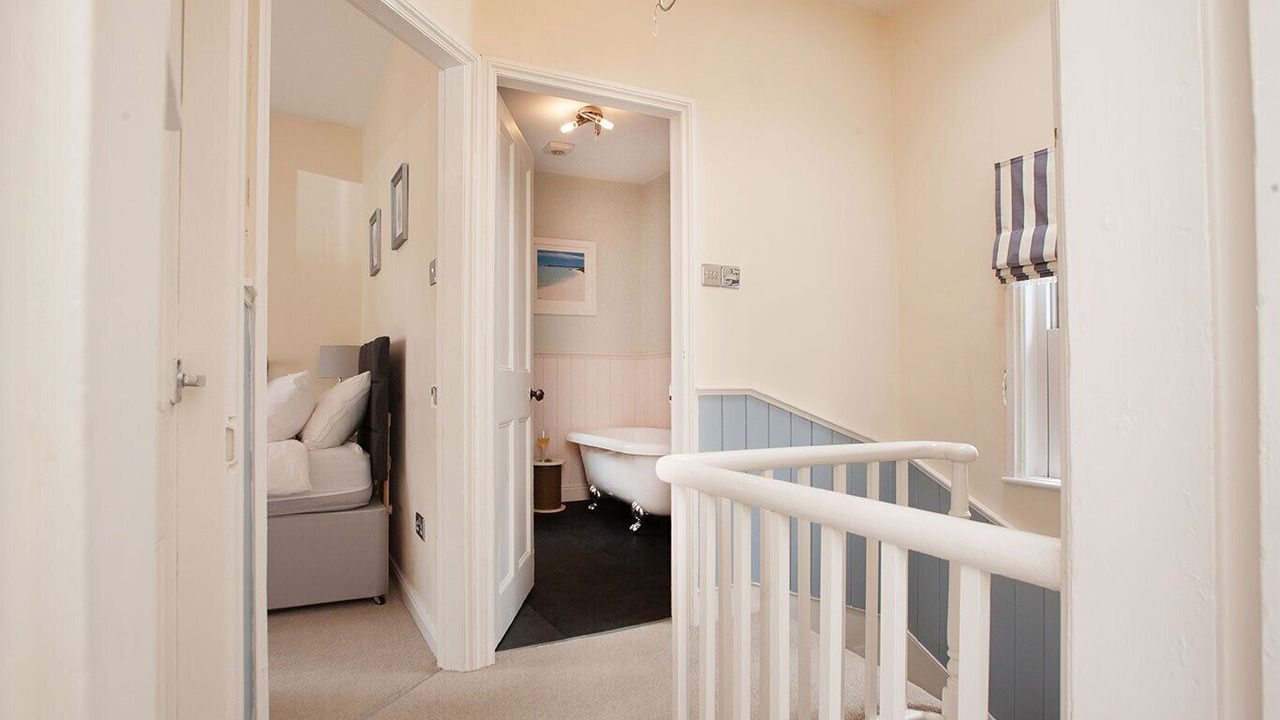 Photo of Bathroom in West Cliff