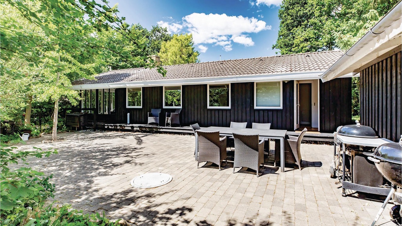 Photo of Outdoor in Frolunde